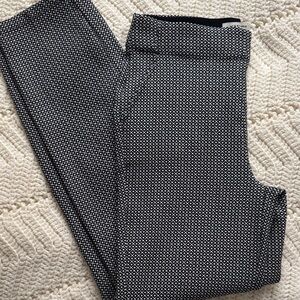 Max Studio Women's Geometric Black and Light Grey Printed Pants